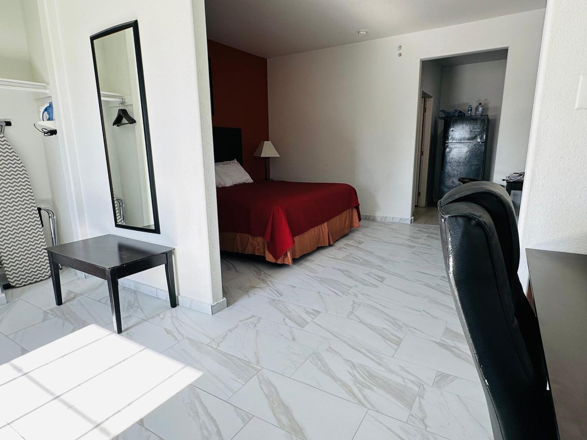 Lux Inn And Suites Three Rivers المظهر الخارجي الصورة