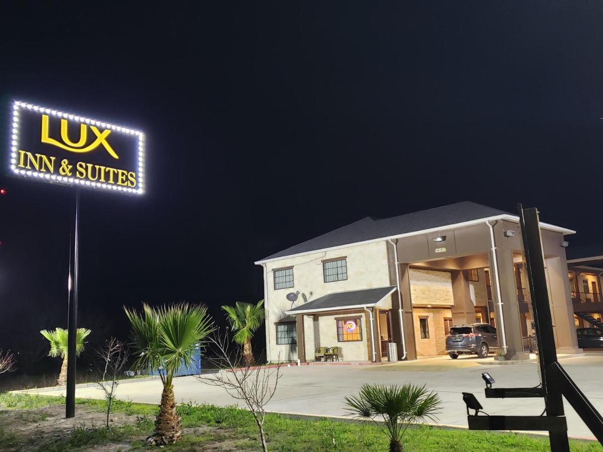 Lux Inn And Suites Three Rivers المظهر الخارجي الصورة